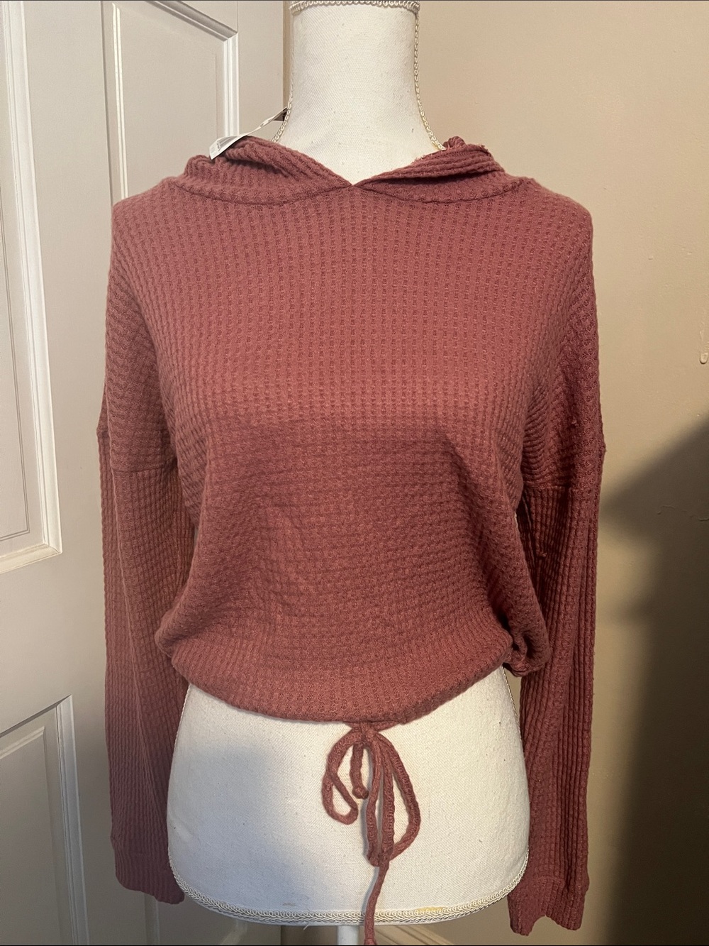 Waffle-Knit Hooded Crop Sweater - Rose